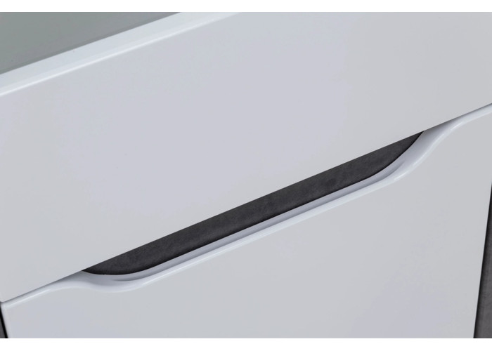 BRANDO (JADE) B05, vitrína