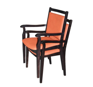 B126 konferenčná stohovateľná stolička